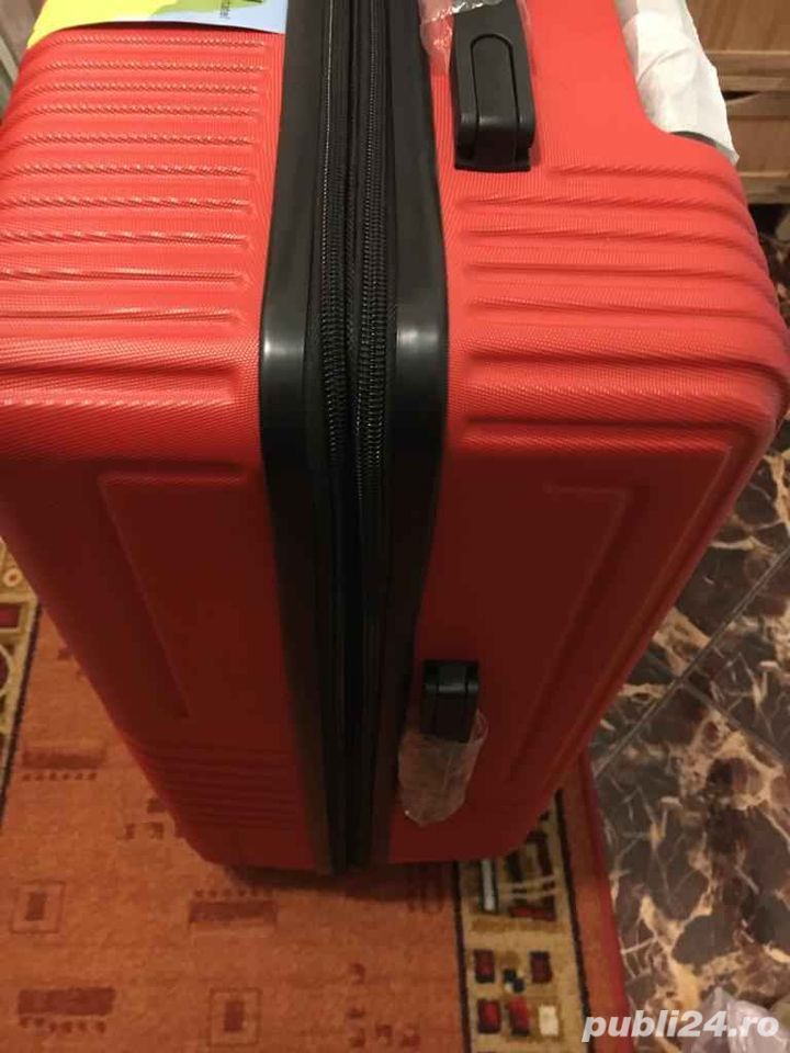 Geanta de voiaj cu roti (28cm x 44.5cm x 67cm) rosie