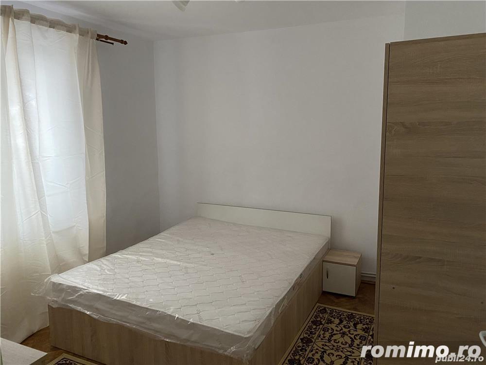 Apartament cu trei camere de inchiriat in zona Dacia