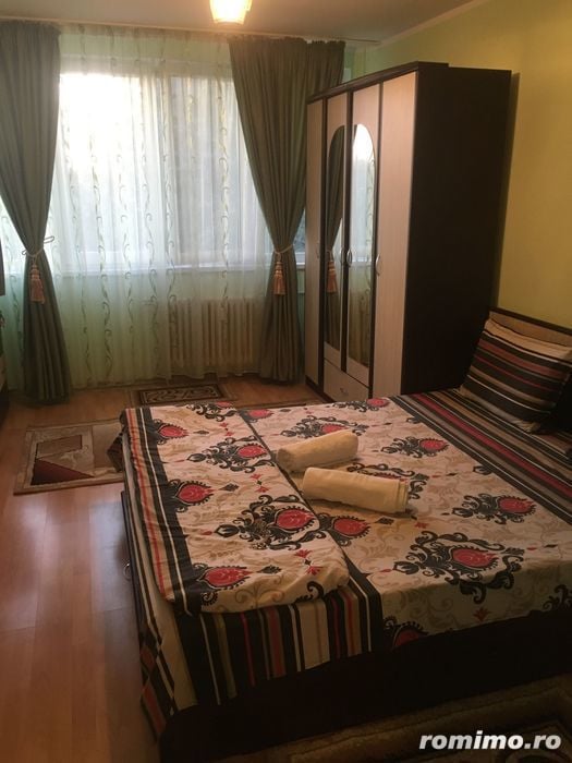 De inchiriat apartament  1 camera zona Spitalul Judetean cu centrala proprie