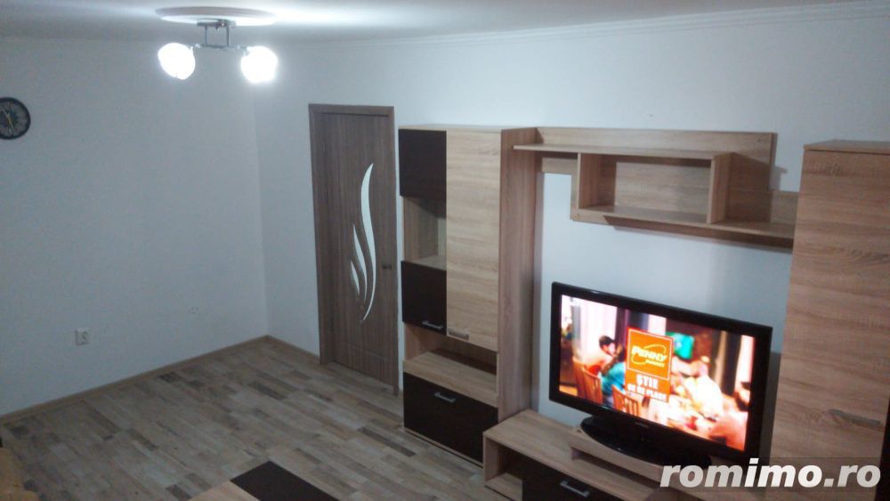 apartament semidecomandat cu doua camere in zona Buziasului