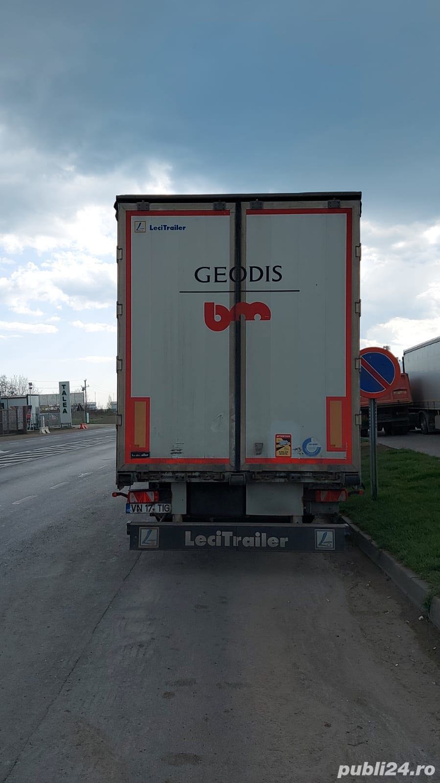 Se Vinde semiremorca