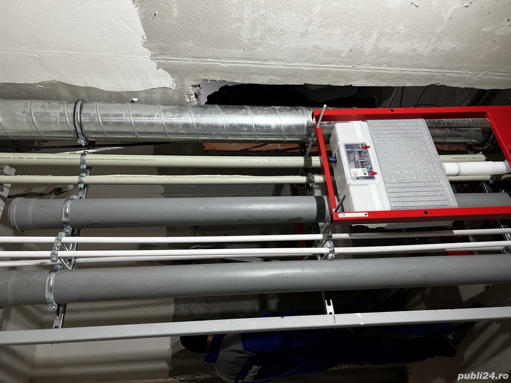 Angajam muncitori necalificati - ajutor instalator