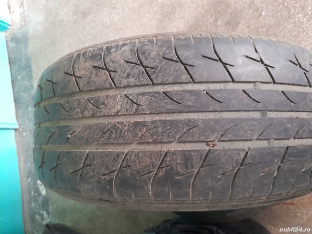 Set 4 anvelope 235/55/17