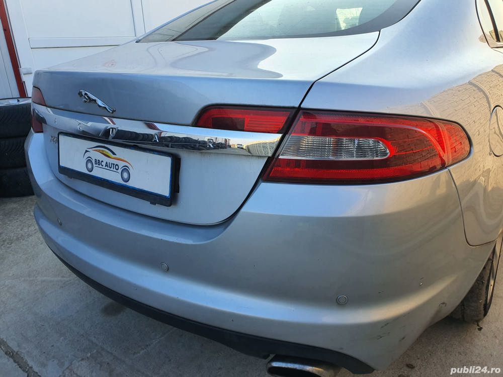 Stop dreapta Jaguar XF an 2009-2015