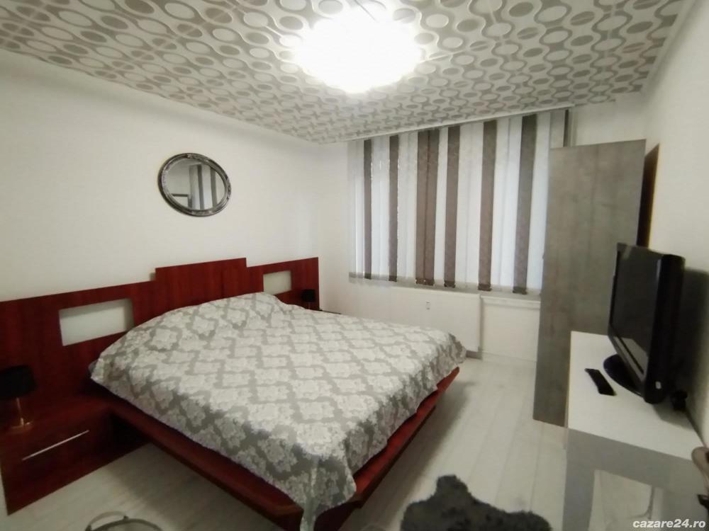 Apartament 2 cam zona Republici Nord et 1