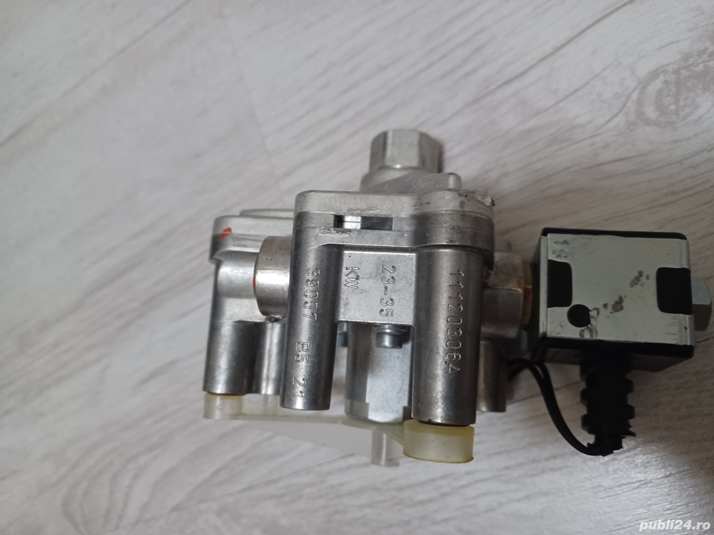 Pompa Motorina Sirocou Valeo Spheros Thermo Cod 11120306A