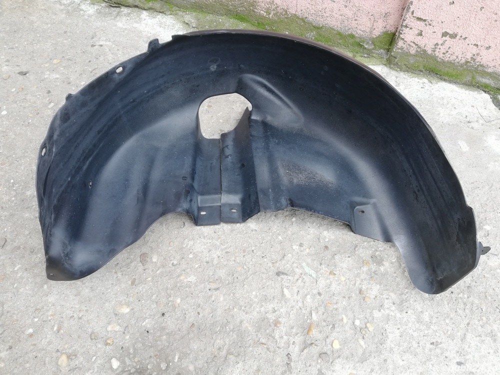 carenaj roata dreapta spate vw polo 6R