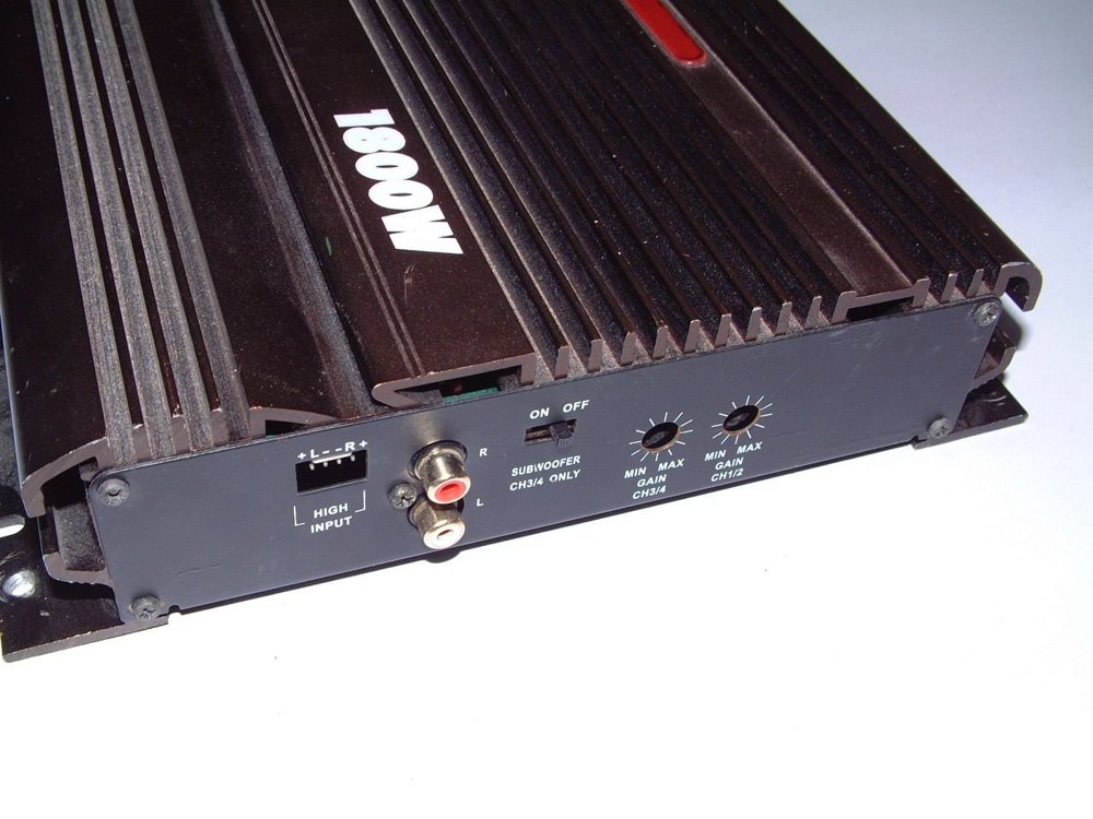 Amplificator statie auto First Austria 1800W - 2 / 4 canale, woofer Alpine Monacor Fisher Kenwood Amplificator statie auto First Austria 1800W - 2 / 4 canale, woofer Alpine Monacor Fisher Kenwood