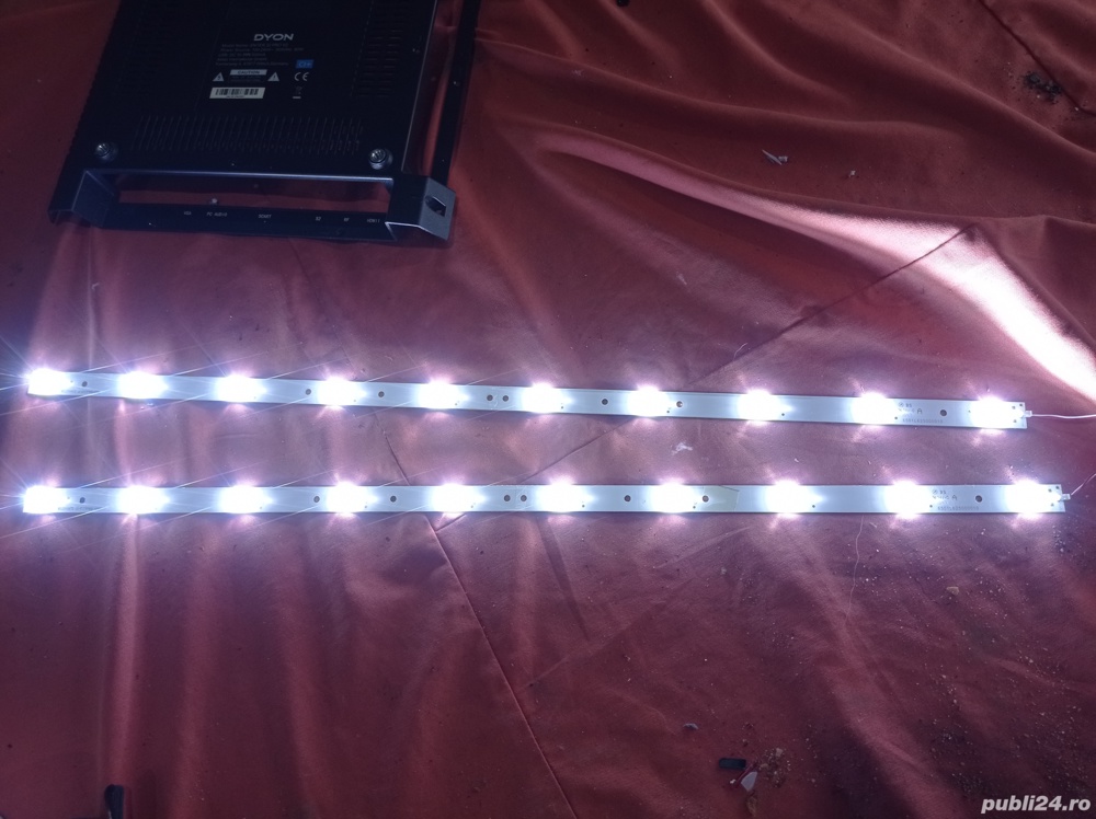 set 2 barete led 6501l625000010 de pe tv Dyon enter 32prov2 