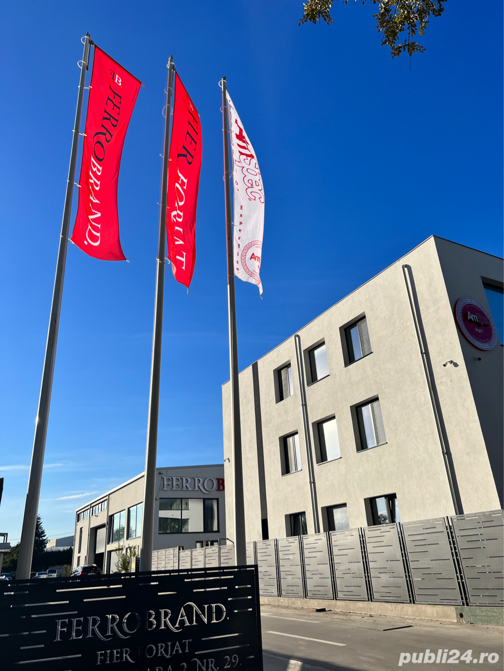 Ferrobrand angajeaza lacatusi fier forjat 