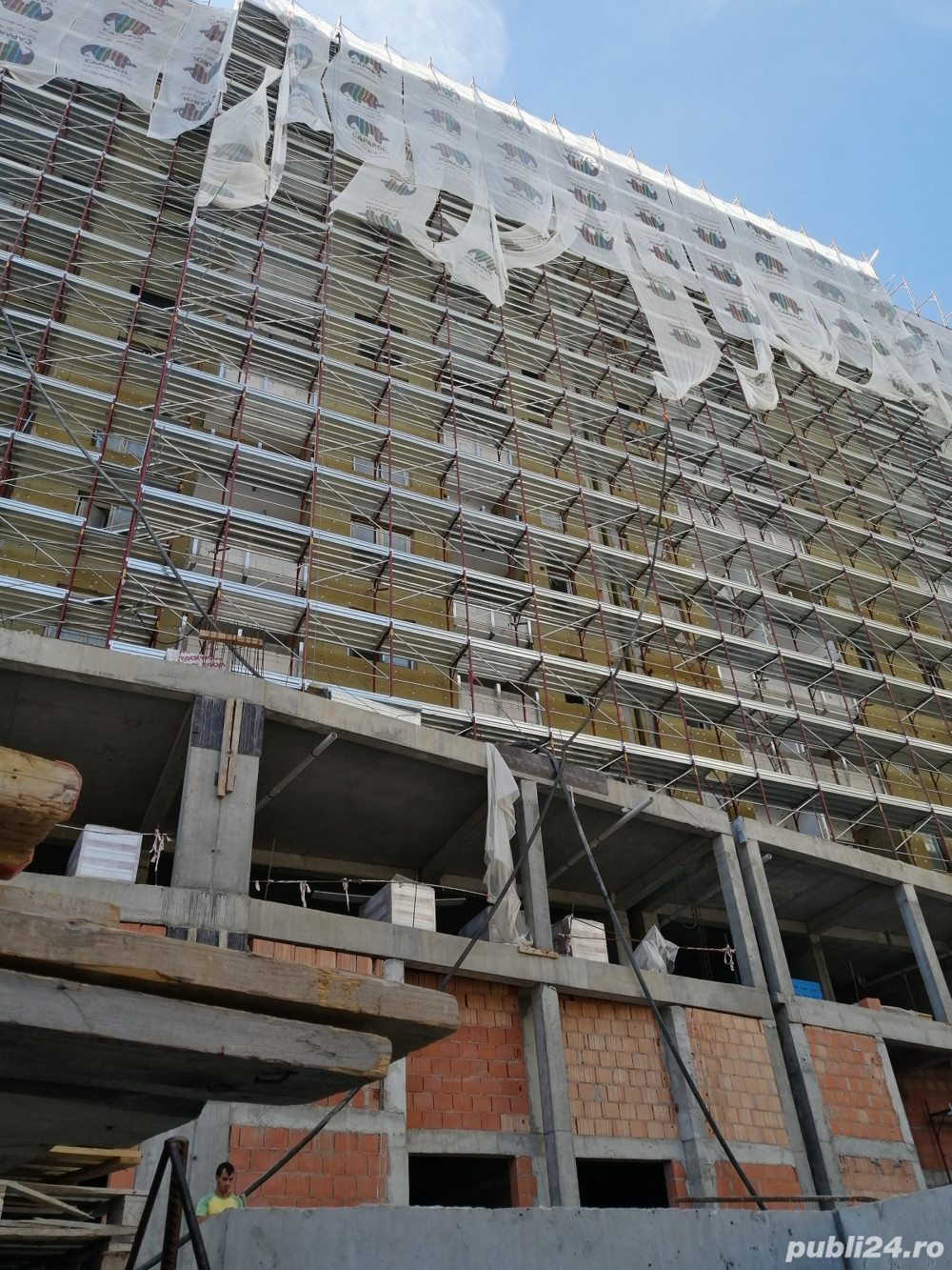 Montaj fatada ventilata cu fibrociment,trespa,alucobond,dibond,ibond,alte placaje de lem,HPL.DECK 