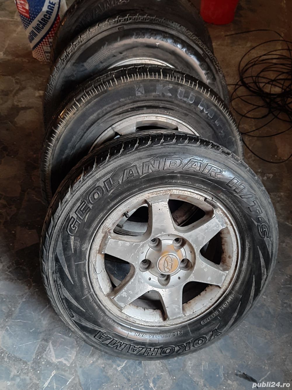  jante cu cauciucuri Hyundai 215.70 r15de vanzare