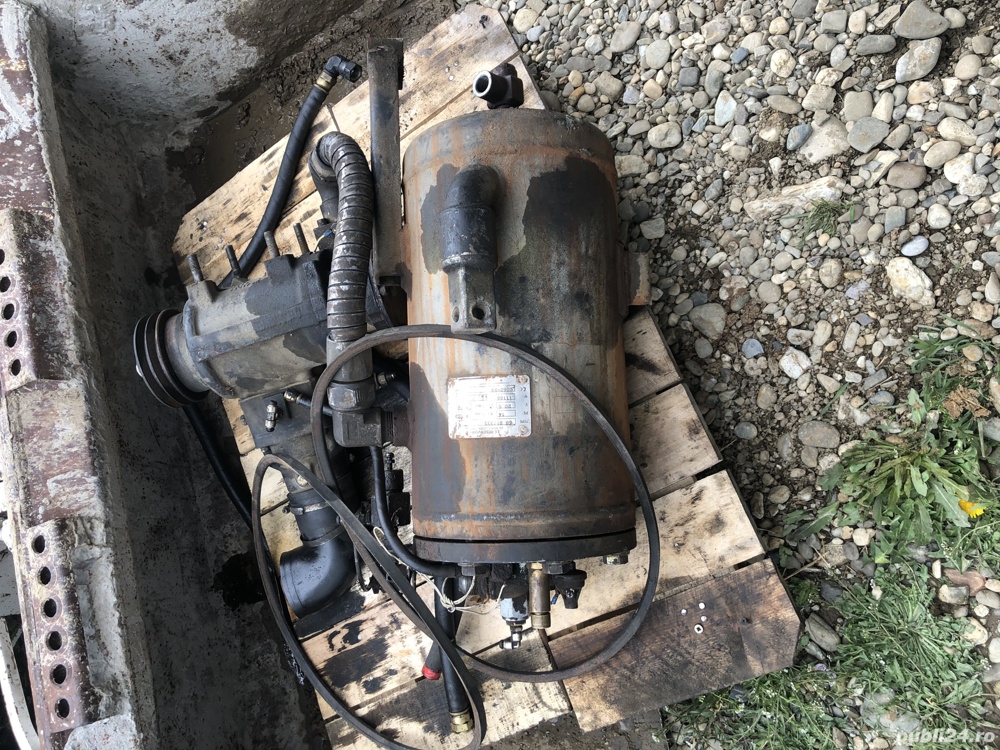 Vind compresor cu surub