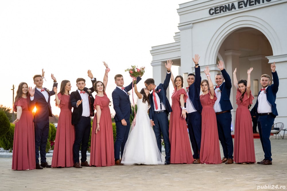 Foto-Video, Cameraman Fotograf evenimente, nunta , botez, cununie.