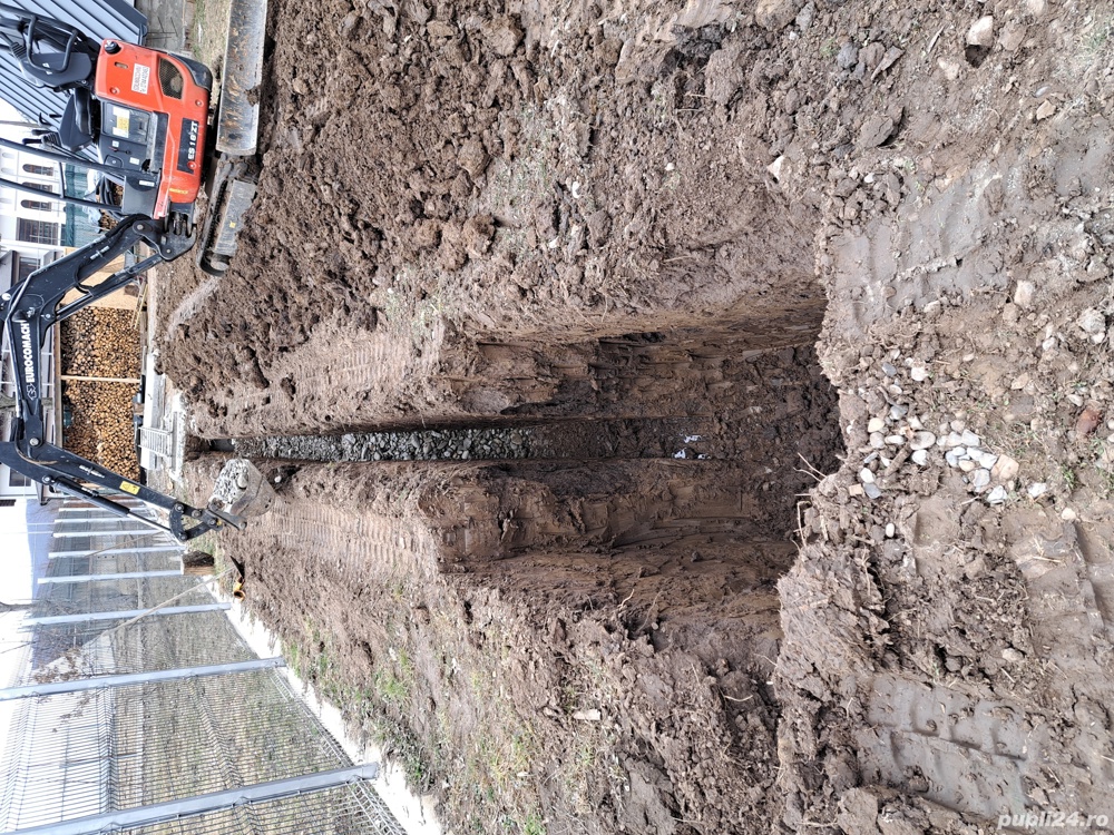 Lucrări cu excavatorul