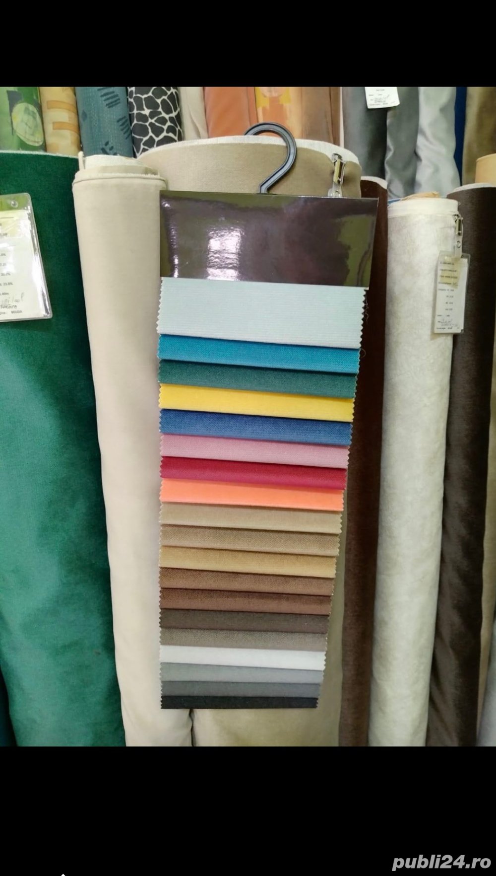 Scaune din aluminiu tapitate