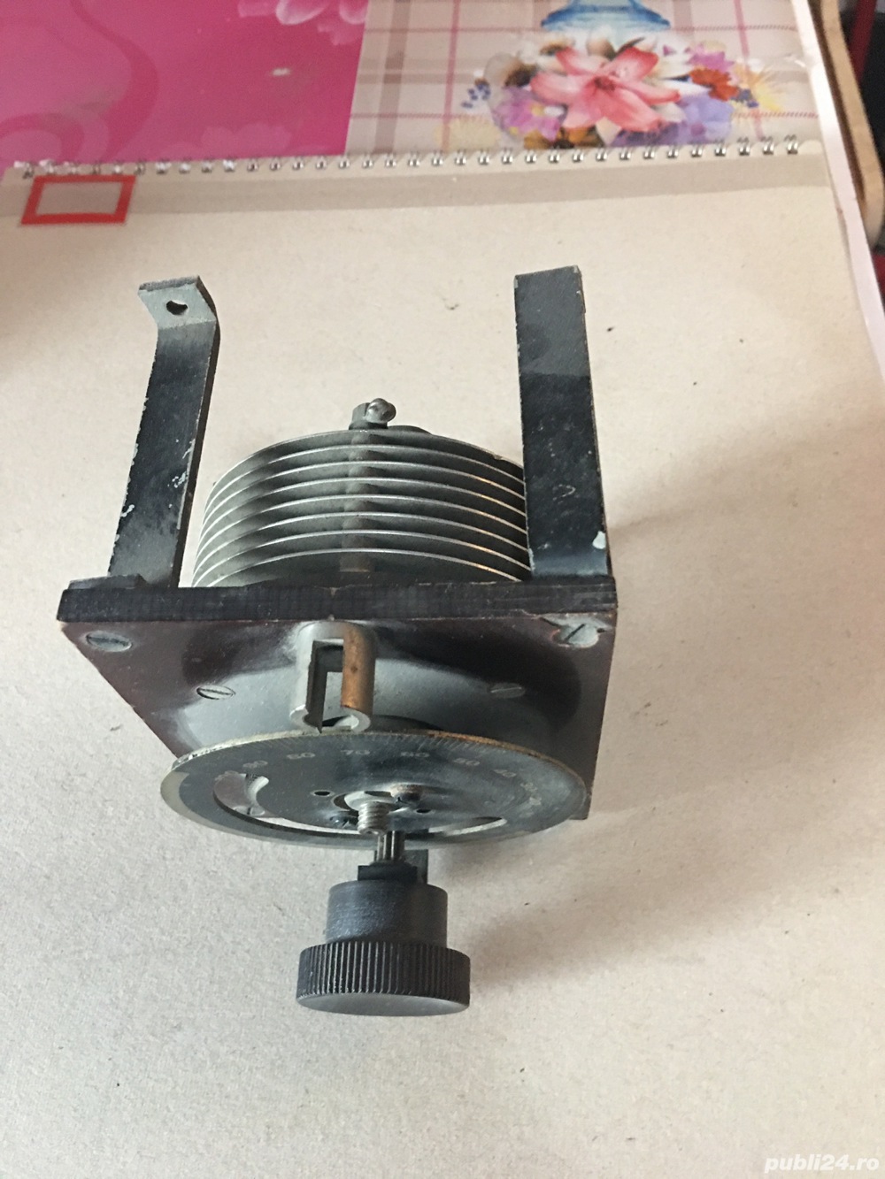 Condensator variabil antic, de colecție