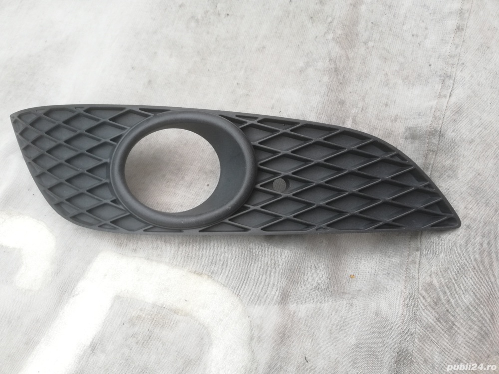 grila proiector dreapta fata bara opel astra h