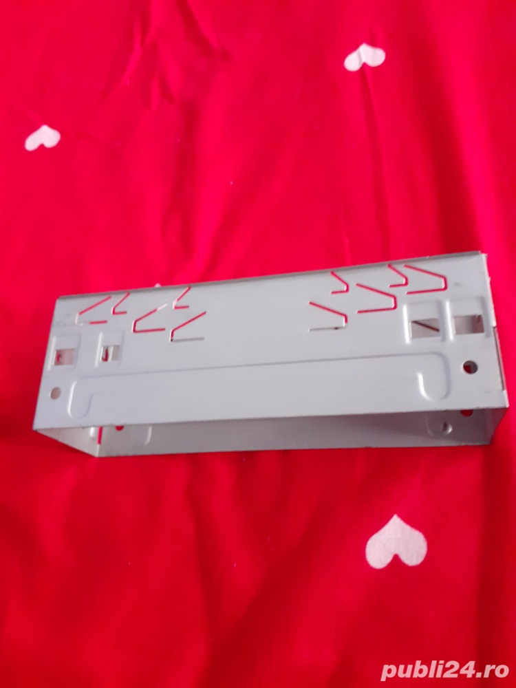 Sină Casetofon Auto 