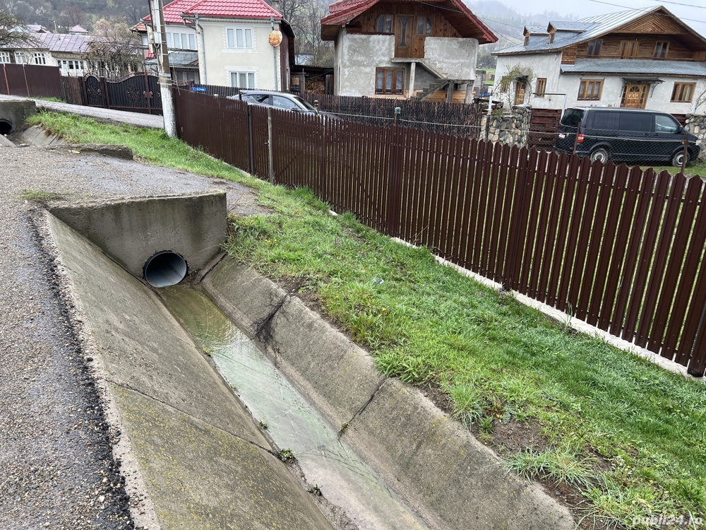 Vând schimb teren intravilan