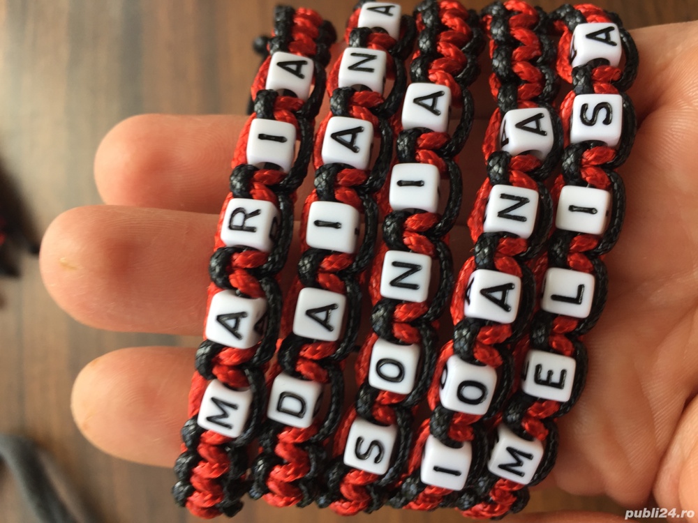 Bratari cu nume din șnur cerat