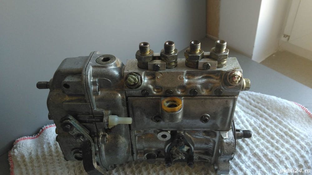 vand pompa injectie tractor U-650