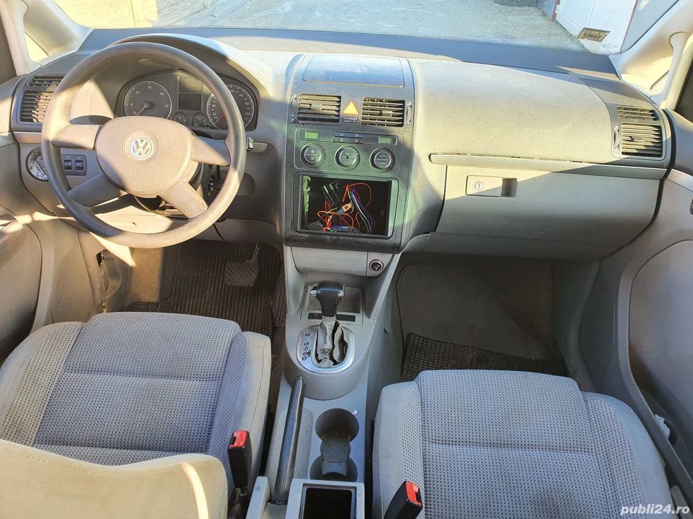 Plansa bord VW TOURAN an 2004-2008