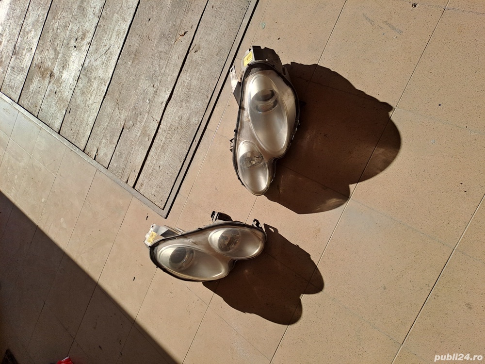 Far stânga+dreapta Smart Forfour 2005