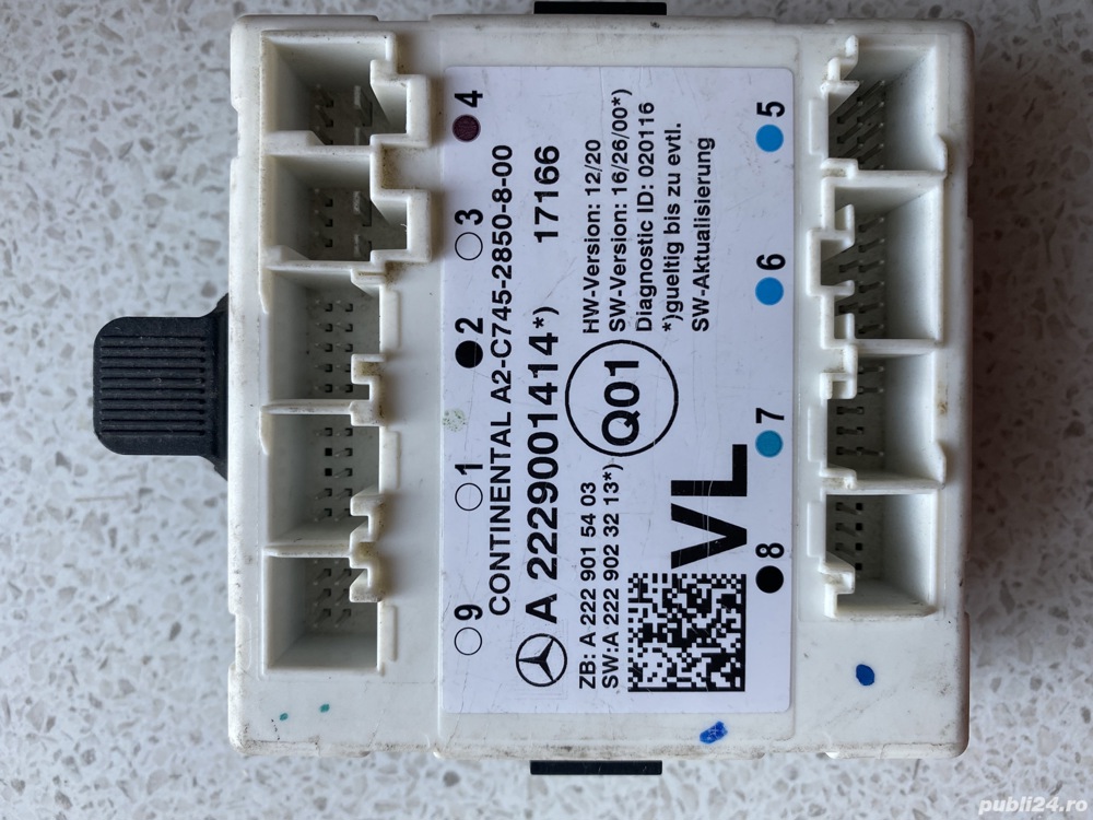 Vând calculator portiera stânga fata