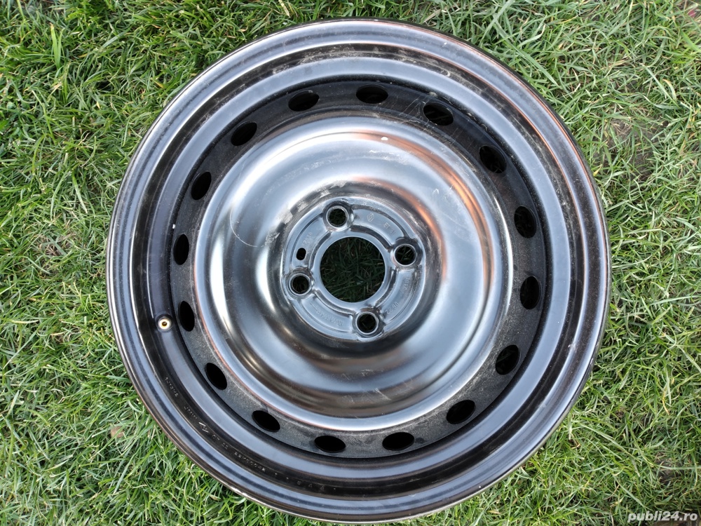 Vând jantă R15 NOUĂ