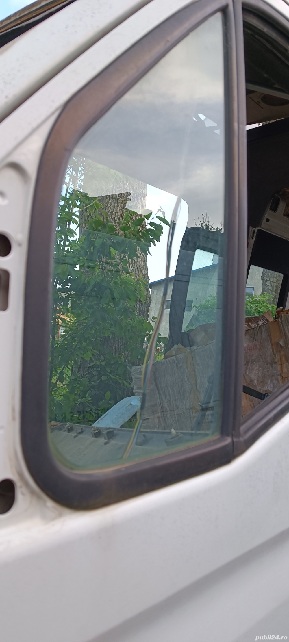 Geam geamuri usa portiera față Iveco Daily 