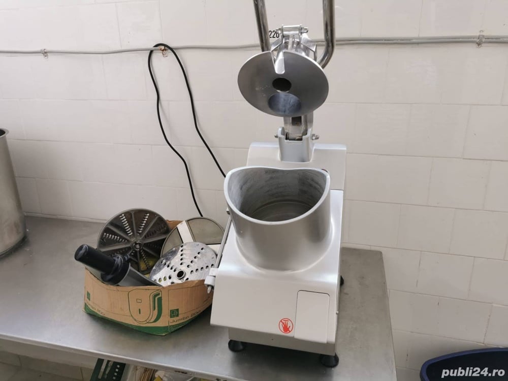 Vand robot profesional pentru feliat (tocat) legume marca INFERNUS, 2,500 lei