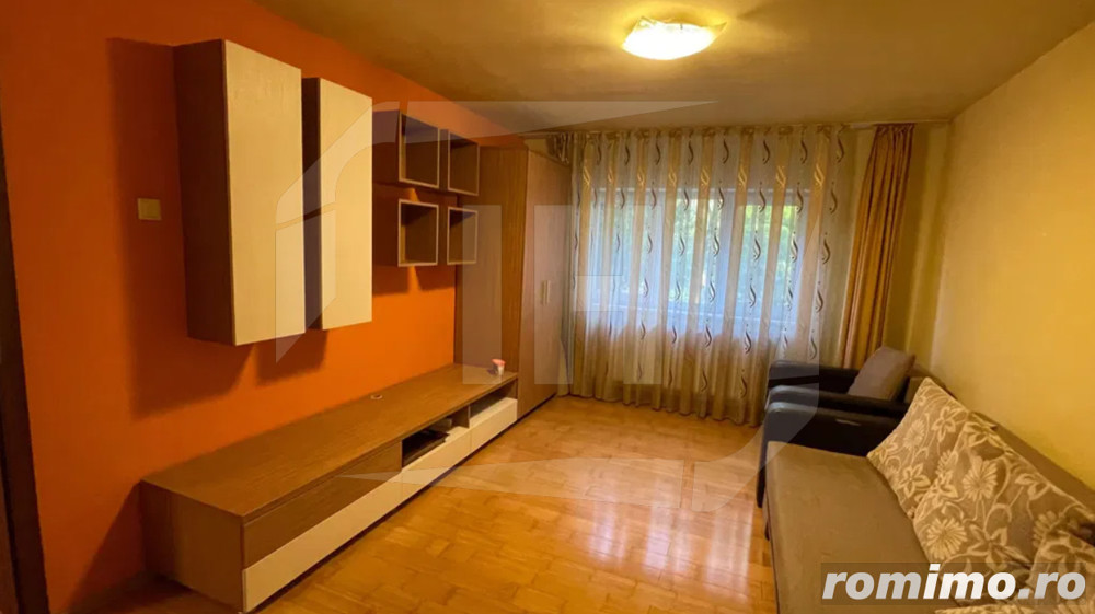 Apartament 4 camere decomandate, parcare zona Kauland