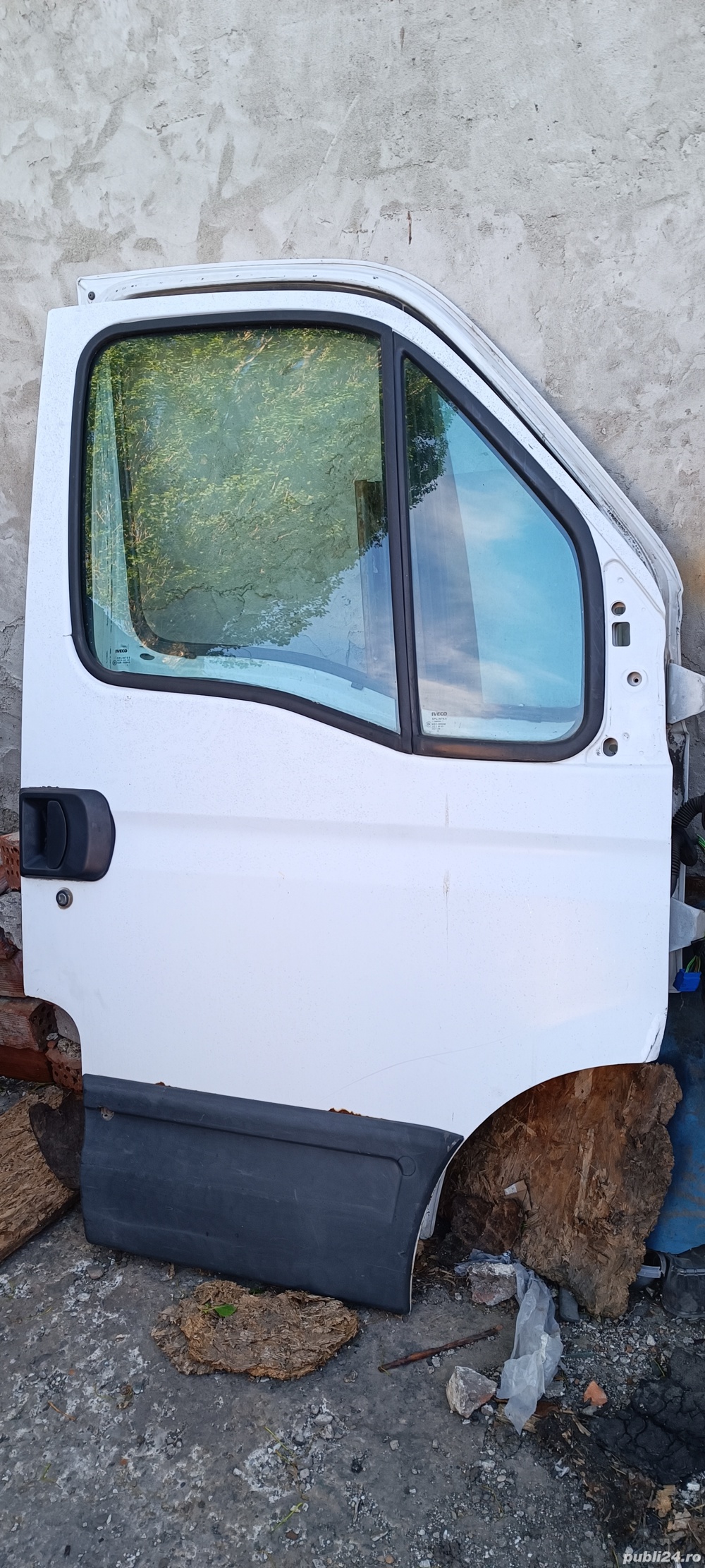 Usa fata Iveco Daily stanga dreapta 