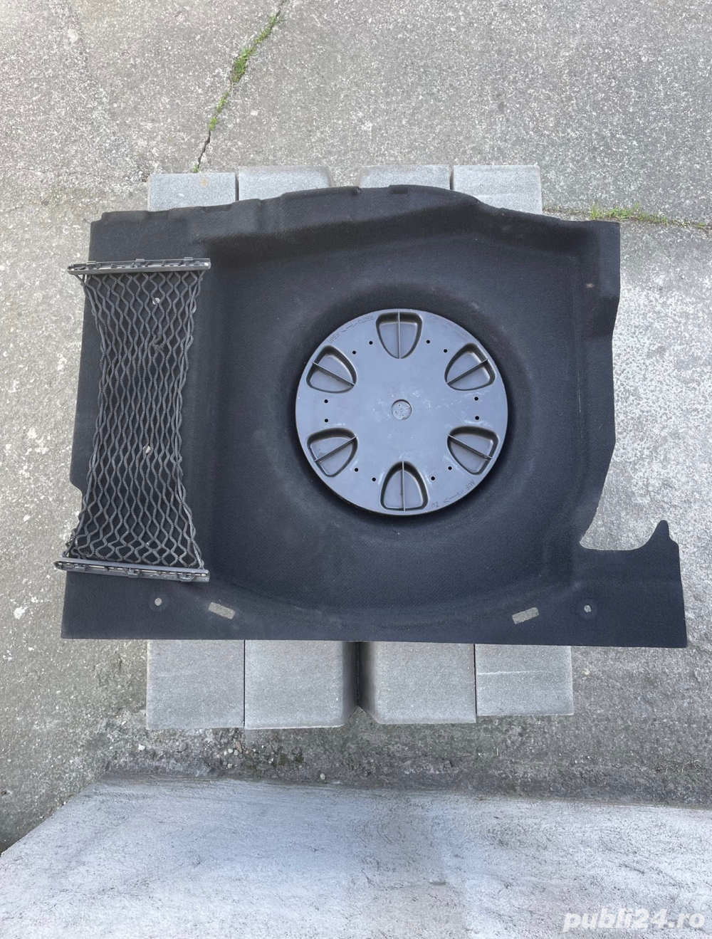 Locas roata de rezerva Mercedes E 2006