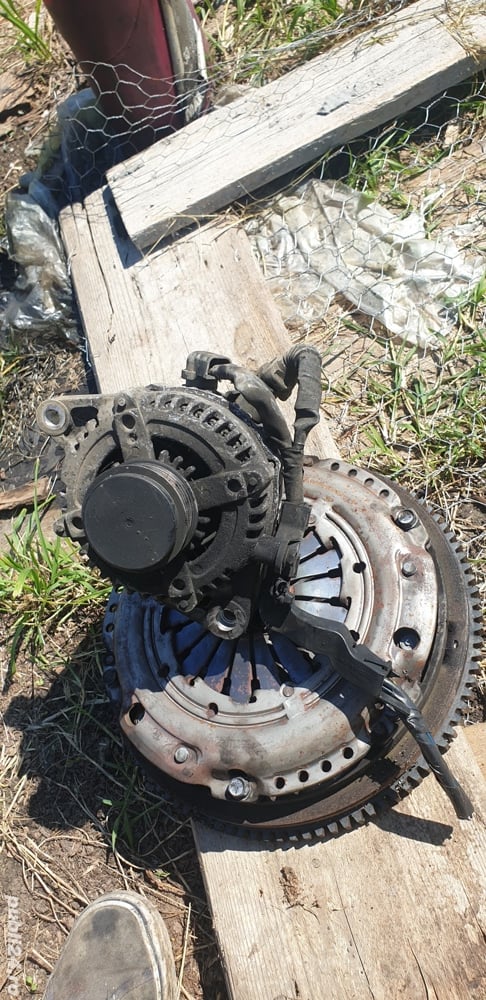 alternator electromotor toyota avensi 2.0 d4d