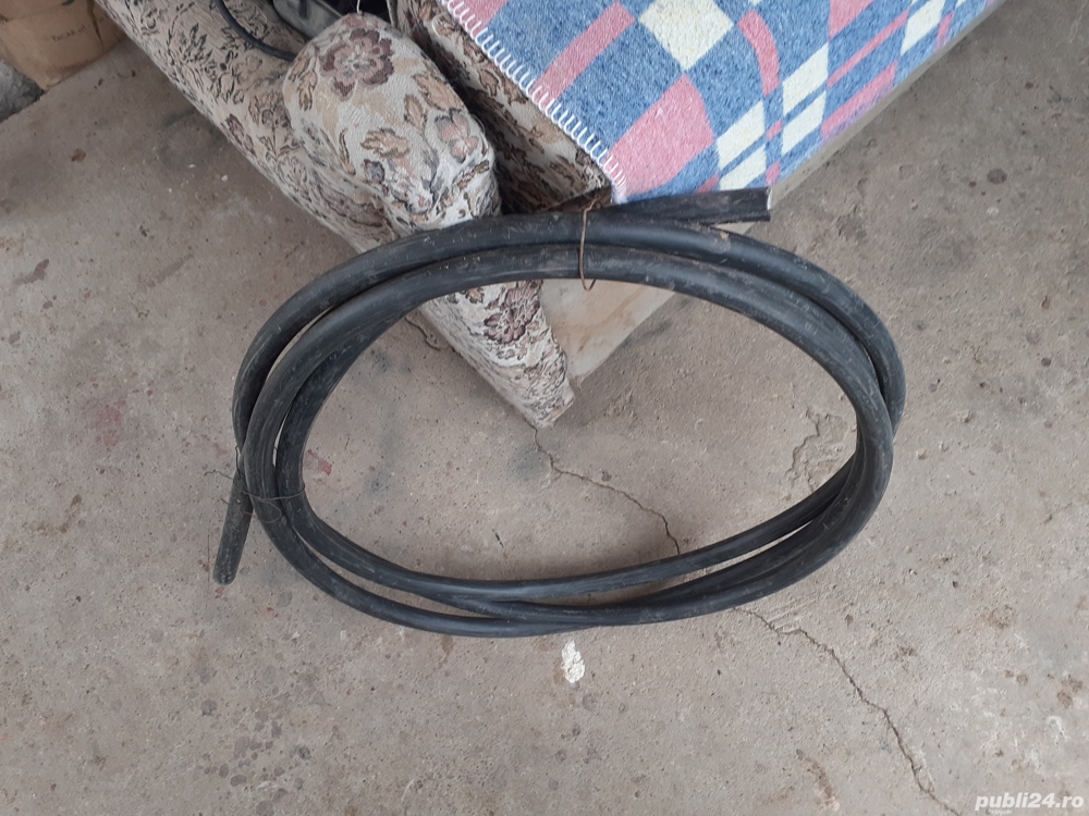 Vand 7 m  cablu elecric trifazic 4 ori  25 mm nou