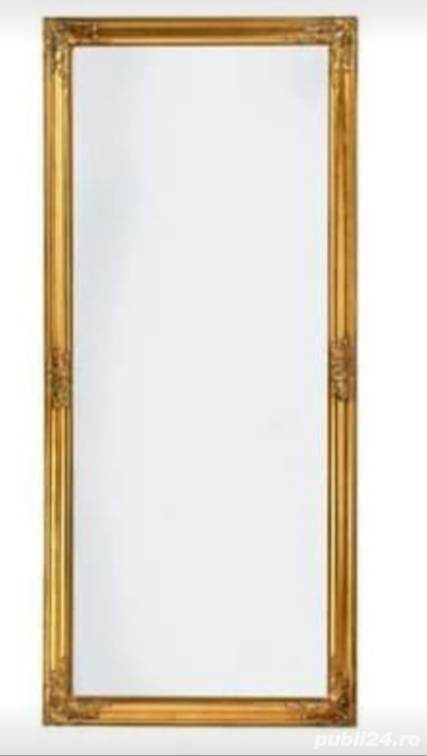 oglinda cu rama aurie