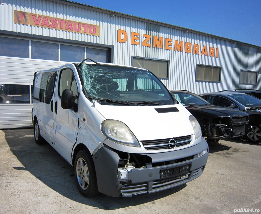 Dezmembram Opel Vivaro 1.9DTI 101cp an 2001-2014 cod motor F9Q760