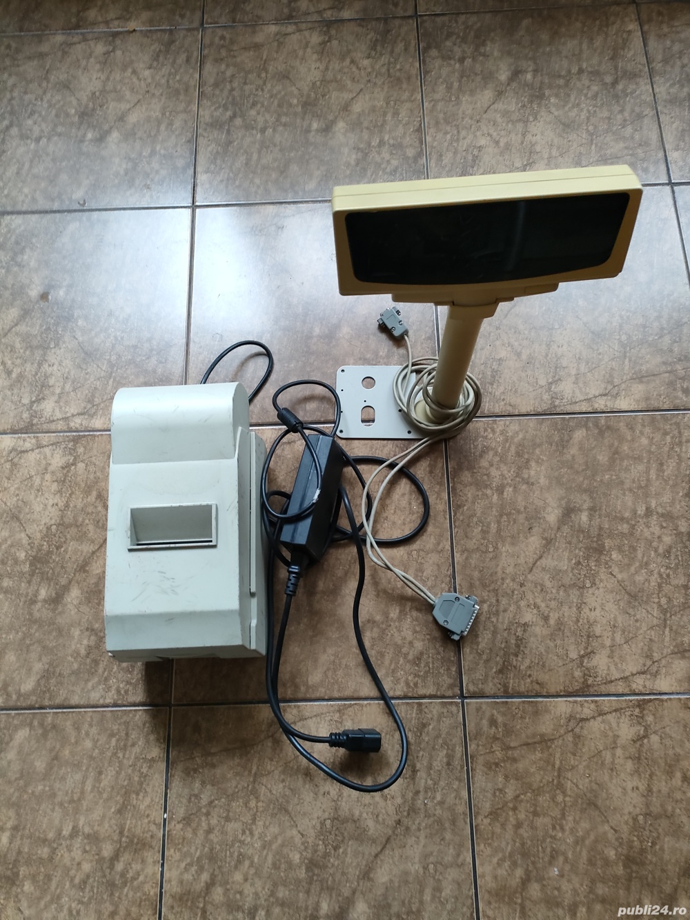 Imprimantă fiscală  Epson  cu afișaj pentru client 1500 lei