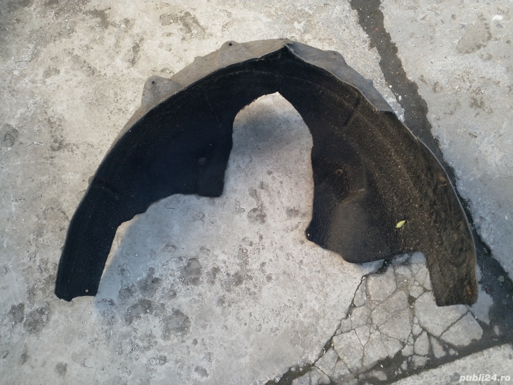 Carenaj roata stanga spate FORD FOCUS CABRIO 