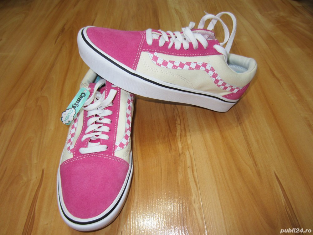 Tenisi originali dama, noi VANS COMFYCUSH OLD SKOOL, piele intoarsa,mar.39-ieftin