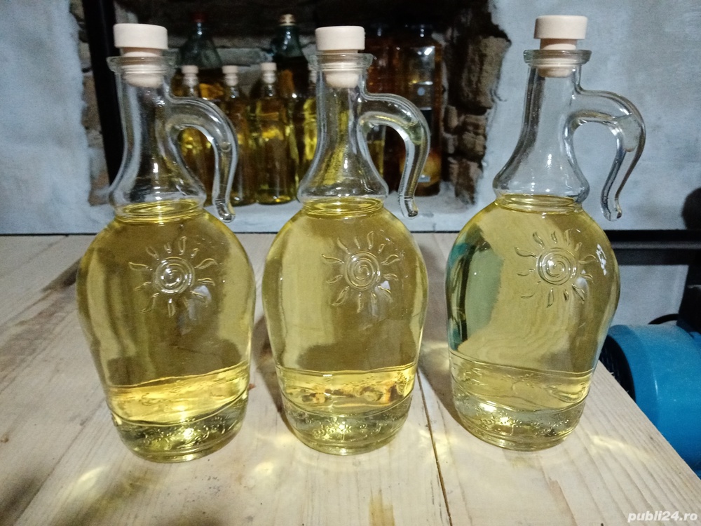 Palinca de gutui 54 grade