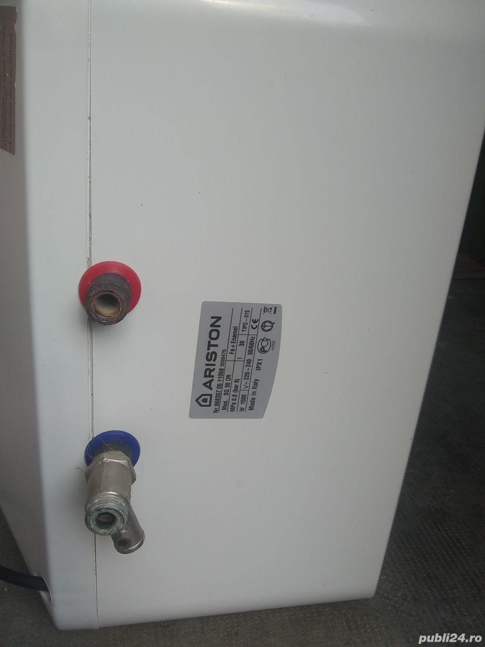 vand boiler electric ariston