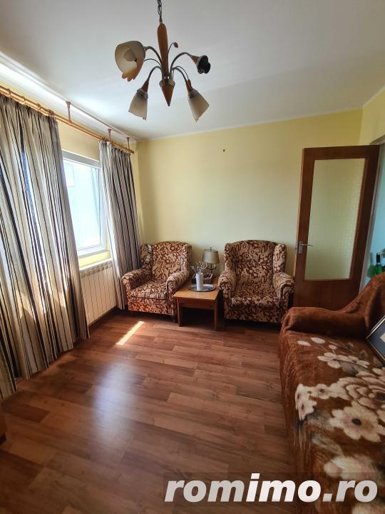 Apartament cu 2 camere, in zona P-ta Resita, Luica