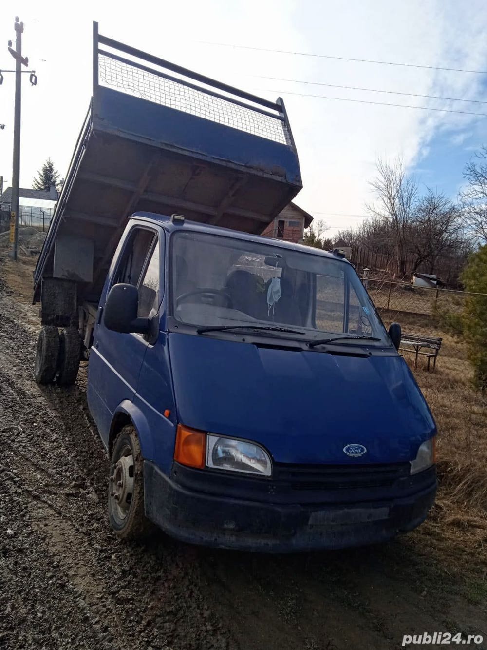 Vând piese Ford tranzit 