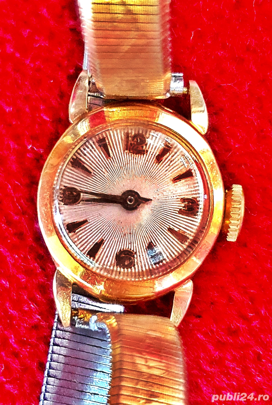ceas vintage de dama din aur 18k mecanic