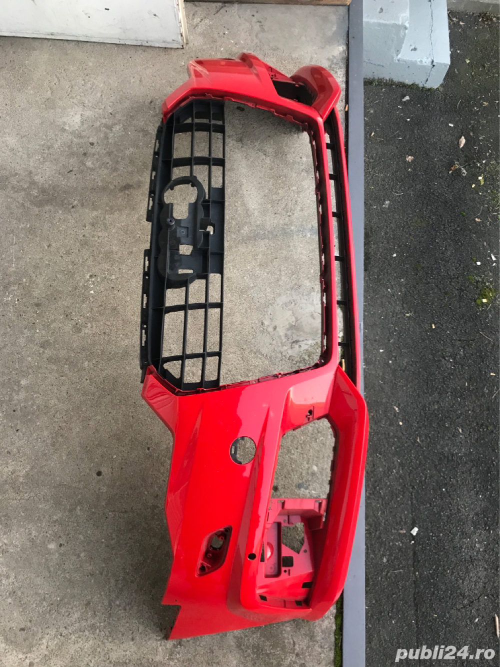 bara fata audi A6 B7