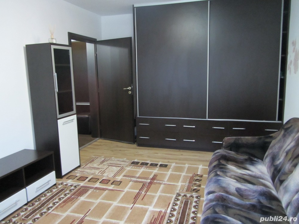 De închiriat apartament Mangalia 2 camere, sensgiratoriu