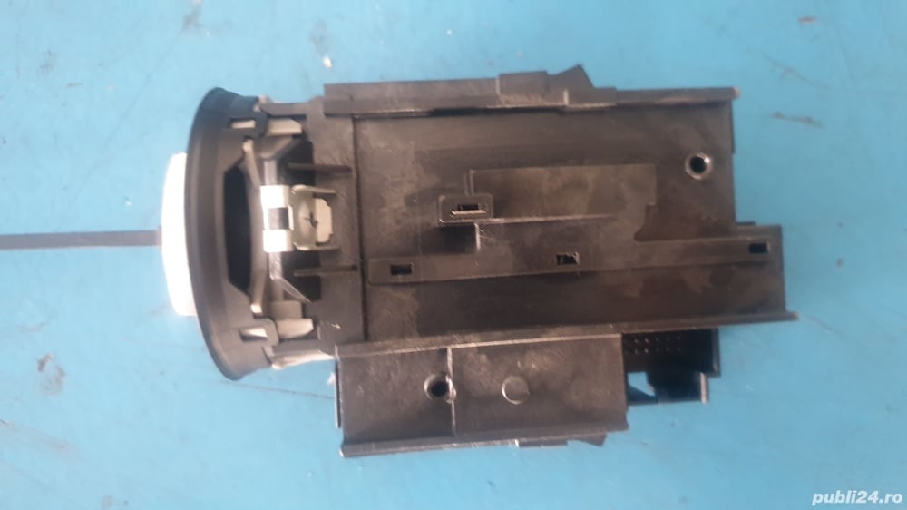 Contact cu cheie Volkswagen Passat B7  - [Fabr 2010-2014] cod  3C0905843T 